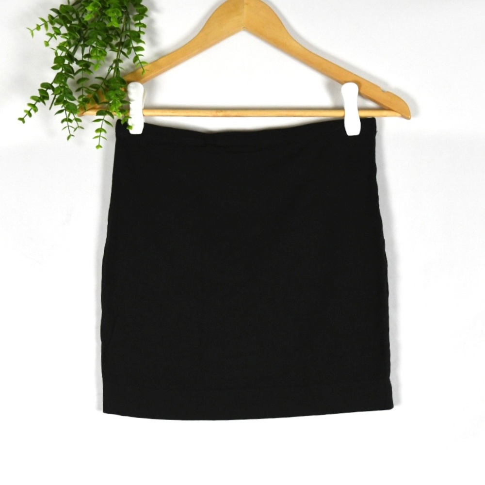 H&M Black Mini Pencil Skirt